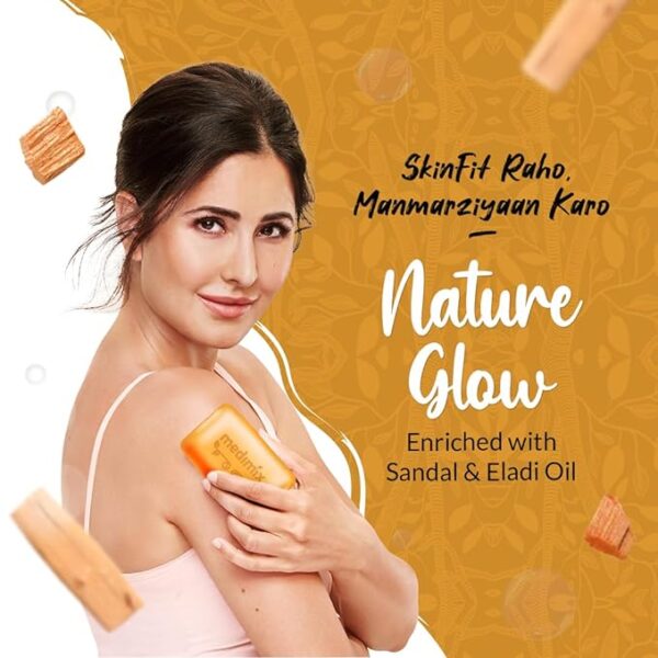 Medimix Ayurvedic Sandal Bathing Soap Bar With Eladi Oil 125Gm (Buy 4 and Get 1 Extra Combo Pack) | For Naturally Glowing Skin | Herbal | Natural | Paraben-free & Sulphate-free | 100% Vegan - Image 5